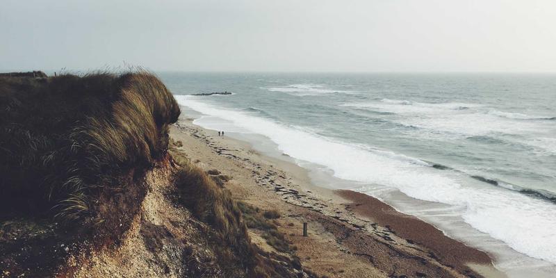 解密贝利格朗手稿：从古老天文图表到现代星空主题旅行攻略